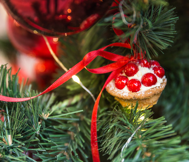 Kleiner Muffin als Weihnachtsbaumschmuck