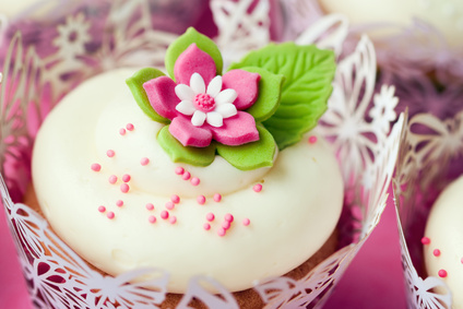 Cupcake mit Fondant-Blume