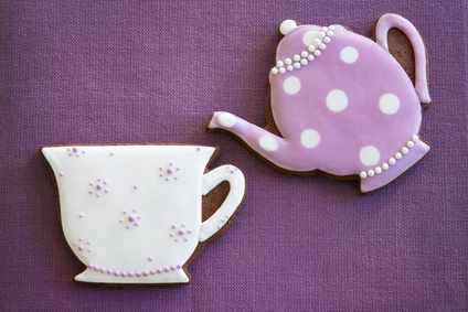 Teekanne und Tasse als Kekse