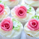 Zuckerblumen für Cupcakes versprühen pure Sommerfrische